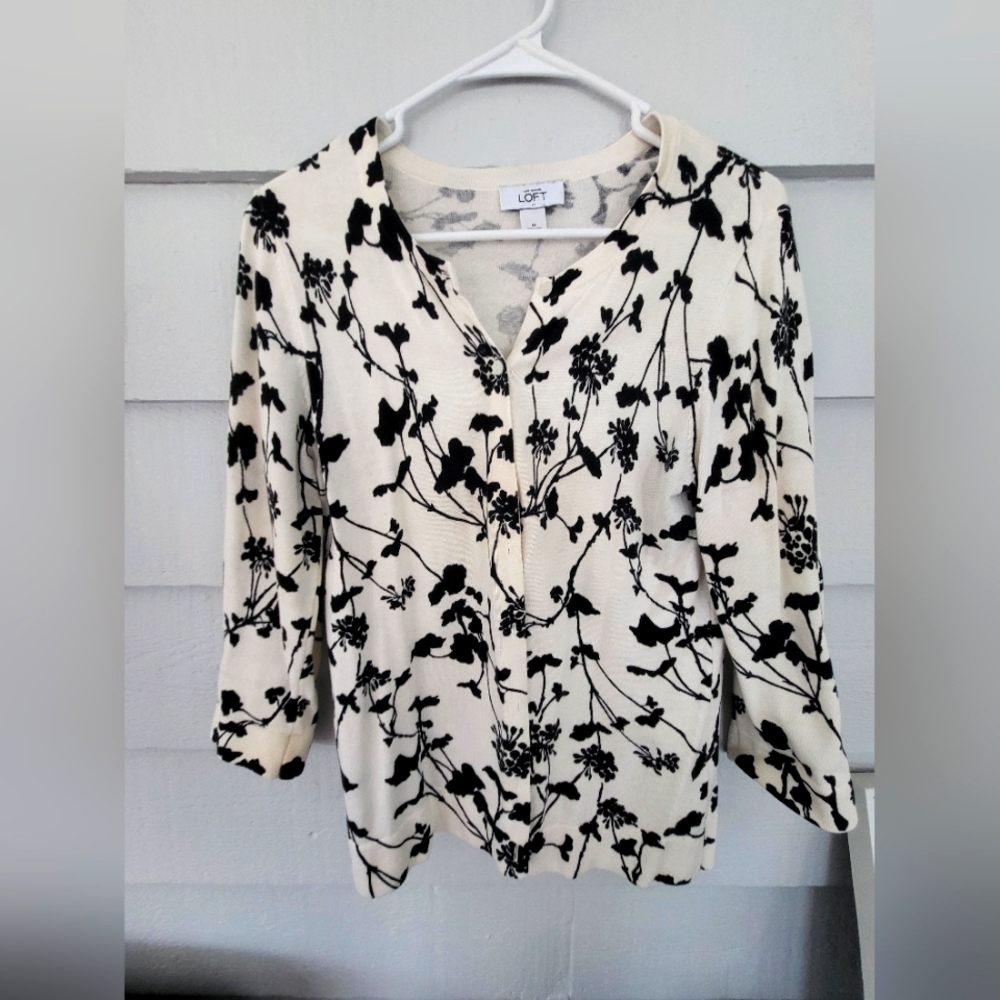 LOFT cardigan